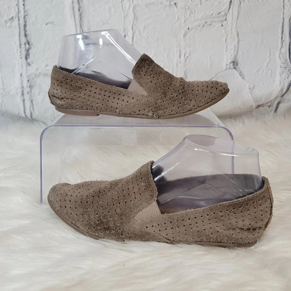 Lucky Brand Womens Perforated Casual Suede Loafer Flats‎ Size 8 - Picture 4 of 11